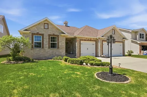 Exterior - 1044 Sycamore St, Beecher, IL 60401 photo 7 of 7