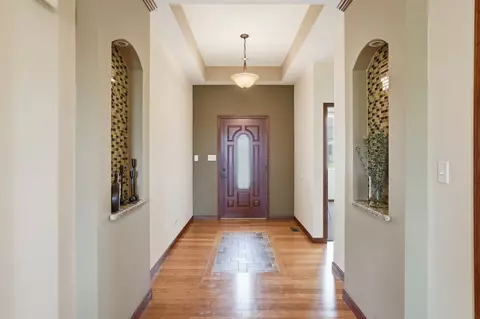 Entry Way - 1044 Sycamore St, Beecher, IL 60401 photo 1 of 1