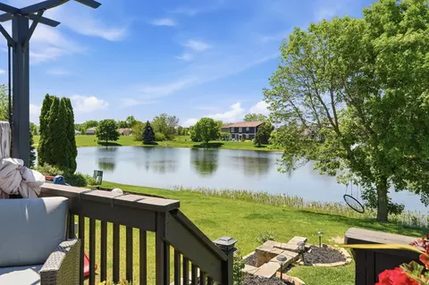 Exterior - 1044 Sycamore St, Beecher, IL 60401 photo 6 of 7