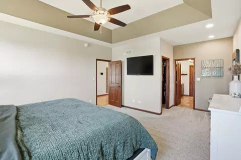Bedroom - 1044 Sycamore St, Beecher, IL 60401 photo 2 of 5