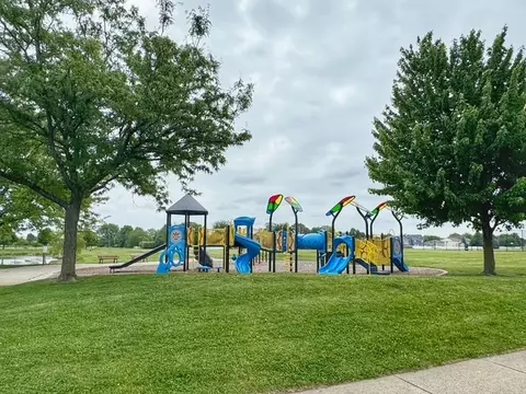 Exterior - 24044 Walnut Cir #0, Plainfield, IL 60585 photo 7 of 7