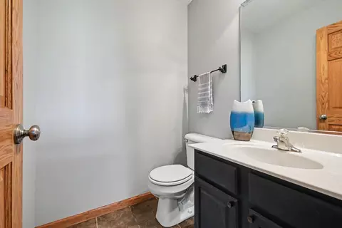 Bath - 24044 Walnut Cir #0, Plainfield, IL 60585 photo 1 of 3