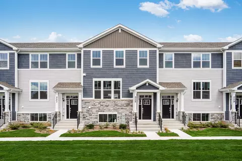 130 Harvest Ln, West Dundee, IL 60118