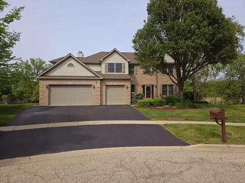 1117 Pinehurst Ct, Antioch, IL 60002