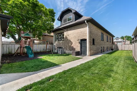 Exterior - 1931 East Ave, Berwyn, IL 60402 photo 7 of 7