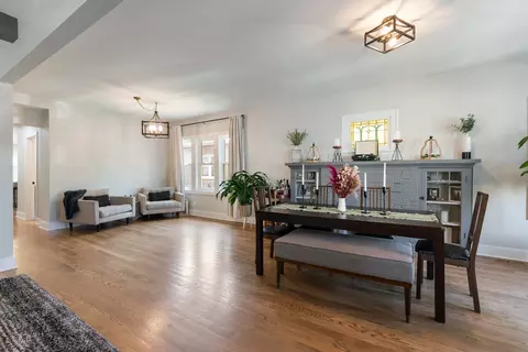 Dining - 1931 East Ave, Berwyn, IL 60402 photo 1 of 2