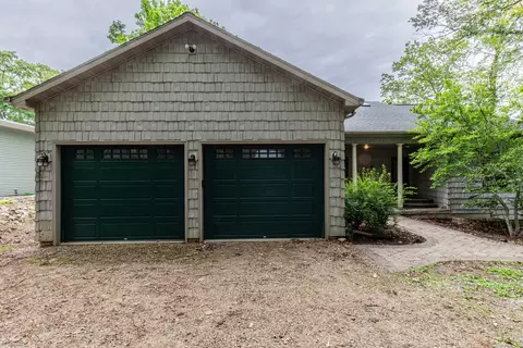 183 Lake Thunderbird Dr, Putnam, IL 61560