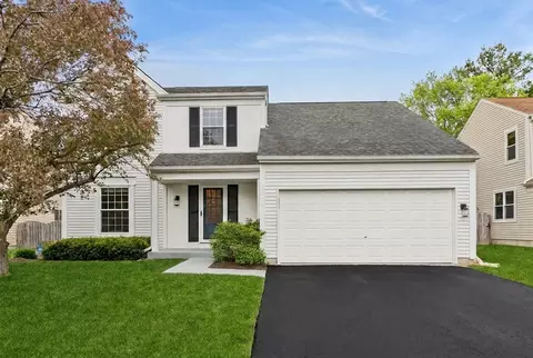 1318 Nantucket Ct, Carol Stream, IL 60188