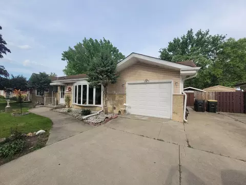 9425 Margail Ave, Des Plaines, IL 60016