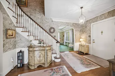 Entry Way - 935 Monroe Ave, River Forest, IL 60305 photo 1 of 2