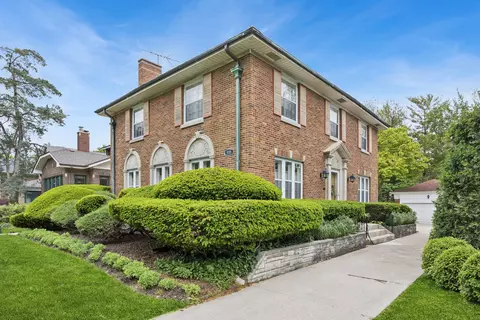 935 Monroe Ave, River Forest, IL 60305