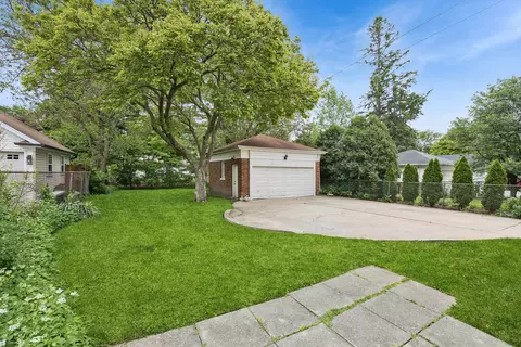 Exterior - 935 Monroe Ave, River Forest, IL 60305 photo 5 of 5
