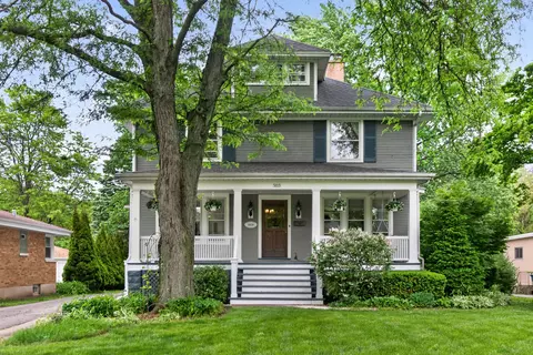 503 S Summit Ave, Villa Park, IL 60181