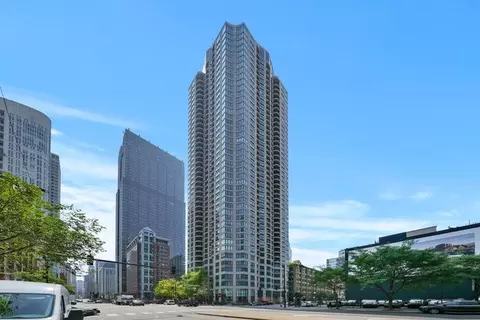 400 N Lasalle Dr #2908, Chicago, IL 60610