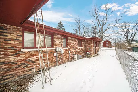 Exterior - 463 Orchard Ln, Beecher, IL 60401 photo 2 of 2