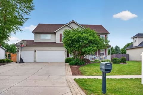 929 Churchill Dr, Plano, IL 60545
