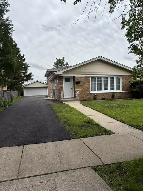 6127 W 79th Pl, Burbank, IL 60459