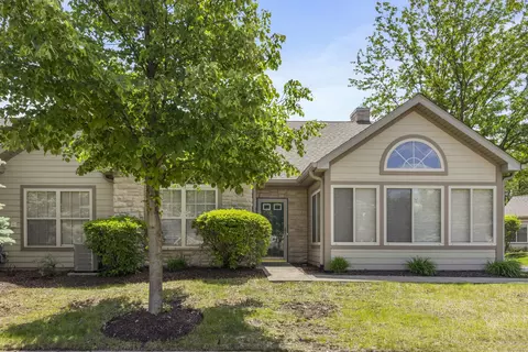 1900 Timbers Edge Cir, Joliet, IL 60431