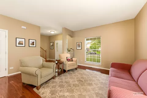 Living - 6102 Pheasant Ridge Dr, Plainfield, IL 60586 photo 1 of 4