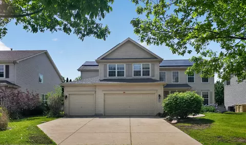 785 Barclay Dr, Bolingbrook, IL 60440