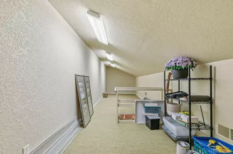 Other - 19 Villa Dr, Hampton, IL 61256 photo 9 of 11