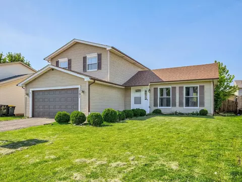 191 Pebblecreek Trl, Carol Stream, IL 60188