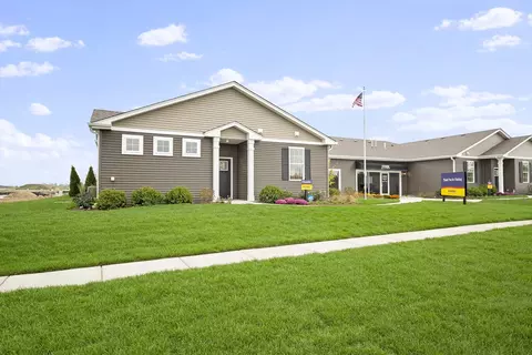 6438 Maple Glen Dr, Wonder Lake, IL 60097