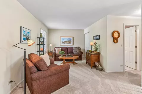 Living - 1321 Orrington Ct, Wheeling, IL 60090 photo 5 of 9