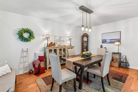 Dining - 1321 Orrington Ct, Wheeling, IL 60090 photo 2 of 2