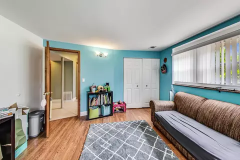 Other - 4010 N Firestone Dr, Hoffman Estates, IL 60192 photo 6 of 8