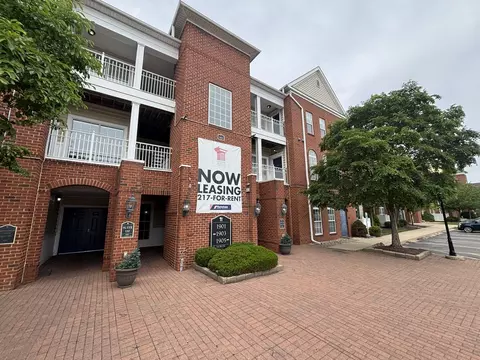 1901 N Lincoln Ave #311, Urbana, IL 61801