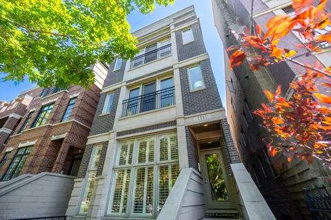 1541 W Montana St #1, Chicago, IL 60614