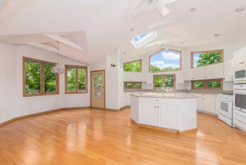 Other - 16 W731 89th Pl, Willowbrook, IL 60527 photo 2 of 10