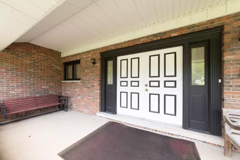 Exterior - 16 W731 89th Pl, Willowbrook, IL 60527 photo 6 of 6
