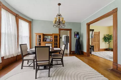 Dining - 108 NE 5th Ave, Aledo, IL 61231 photo 1 of 2