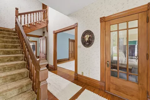 Entry Way - 108 NE 5th Ave, Aledo, IL 61231 photo 2 of 2