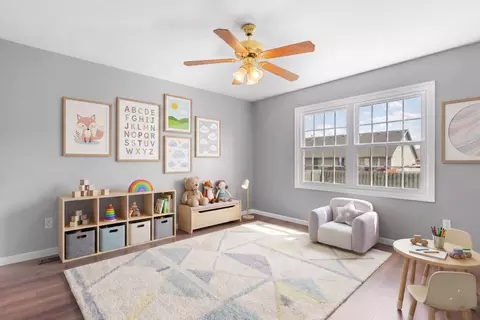 Bedroom - 3806 Bristlecone Dr, Springfield, IL 62712 photo 1 of 12