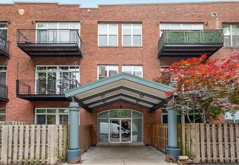 2333 W Saint Paul Ave #300, Chicago, IL 60647