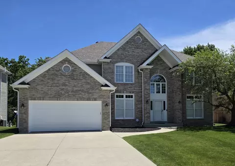 1 N487 Seminole Ln, Winfield, IL 60190