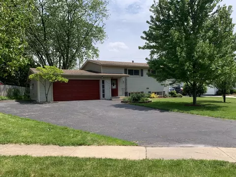 119 Ridge Ln, Geneva, IL 60134