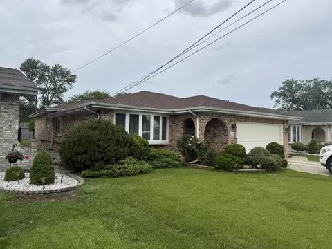 6716 W 89th Pl, Oak Lawn, IL 60453