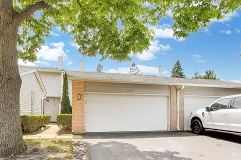 629 Pheasant Ln #629, Deerfield, IL 60015