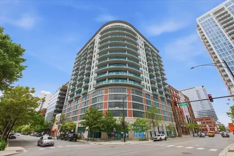 340 W Superior St #1201, Chicago, IL 60654