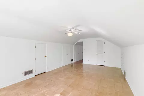 Bedroom - 3908 Oak Ave, Mchenry, IL 60050 photo 8 of 8