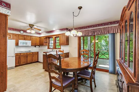 Dining - 3908 Oak Ave, Mchenry, IL 60050 photo 1 of 1