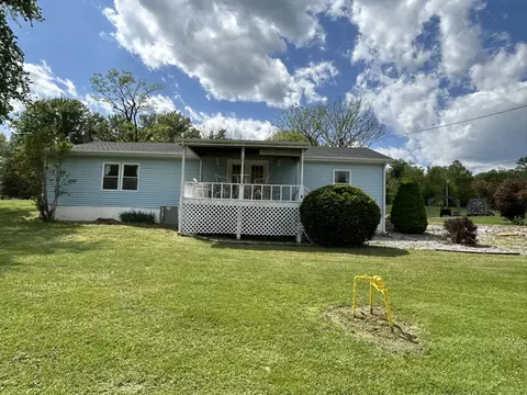 1 Bushwack Rd, Golconda, IL 62938