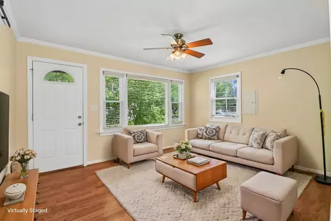 Living - 79 Eagle Point Rd, Fox Lake, IL 60020 photo 1 of 4