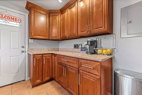 Kitchen - 8422 W 45th St, Lyons, IL 60534 photo 2 of 2