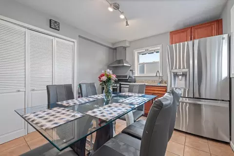 Dining - 8422 W 45th St, Lyons, IL 60534 photo 1 of 2