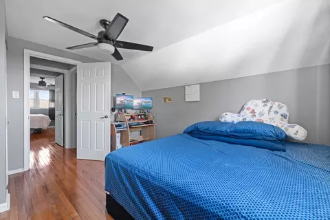 Bedroom - 8422 W 45th St, Lyons, IL 60534 photo 5 of 5